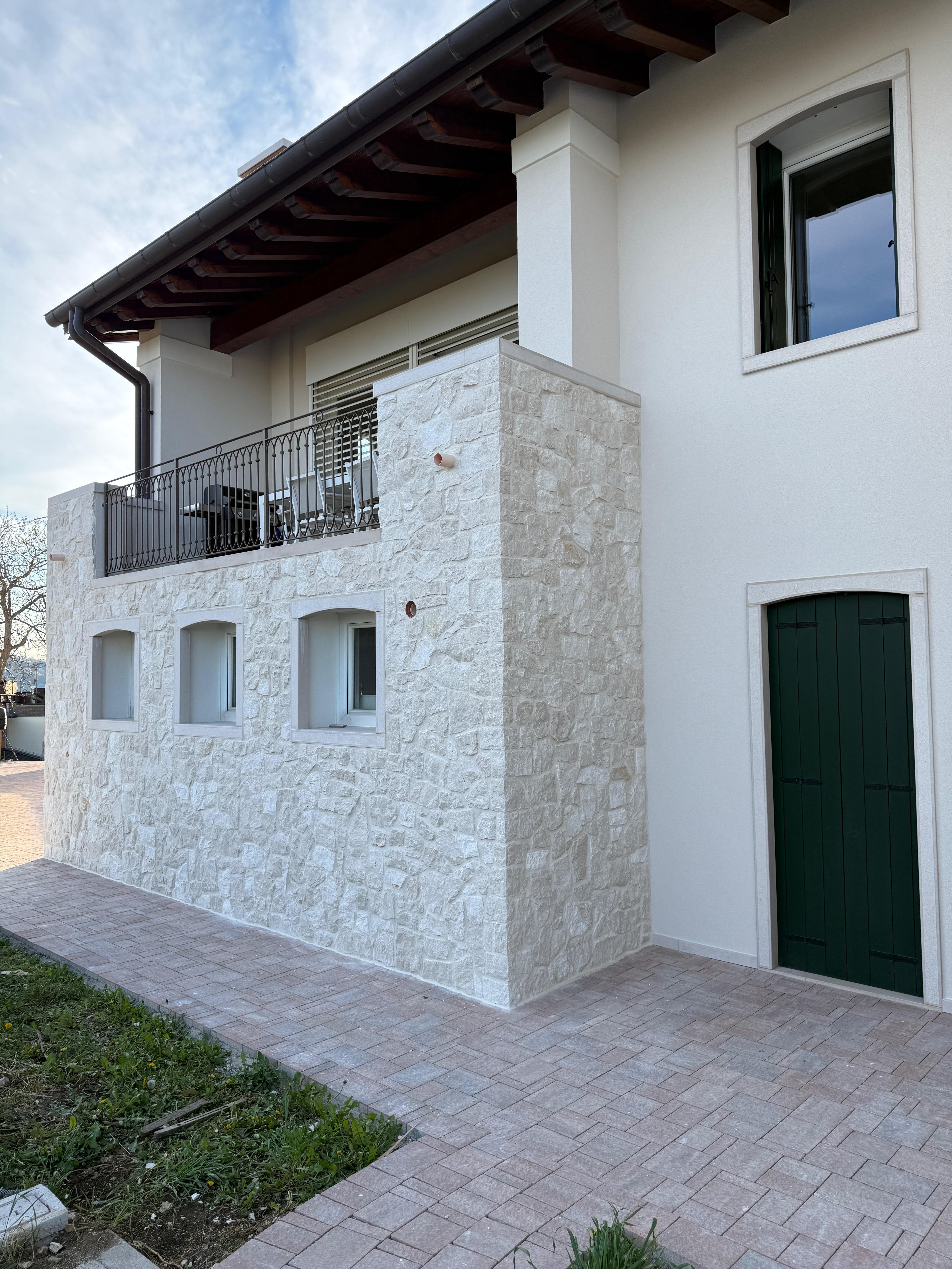 Rivestimento Botticino Stuccato - Marostica